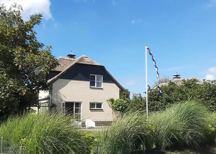 Duinvilla Met Sauna En Whirlpool