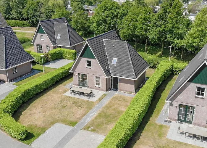 Beach Villa Royale mit Wellness Hot Tub&Sauna – 10 Personen